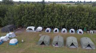 Люкс-шатры Survival Camp Janovice Неборув-3